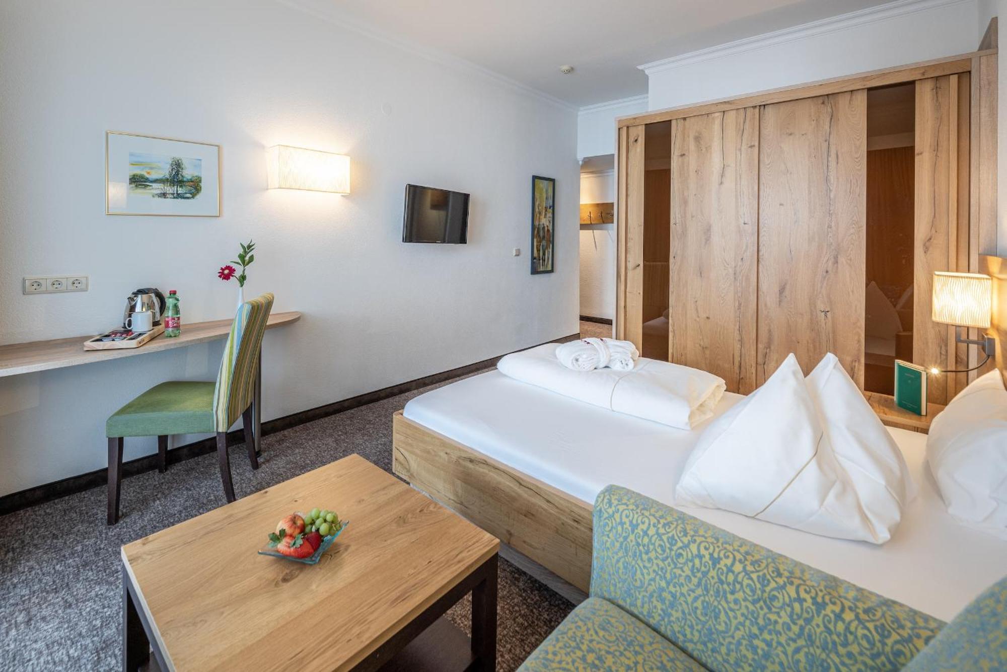 אוברגורגל Hotel Madeleine מראה חיצוני תמונה